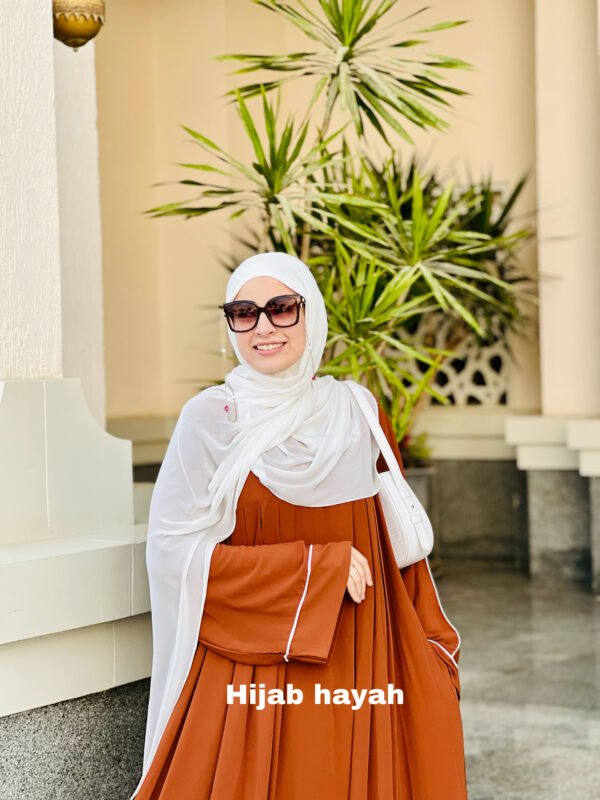 ⁦عباءه نمارق⁩ - الصورة ⁦4⁩