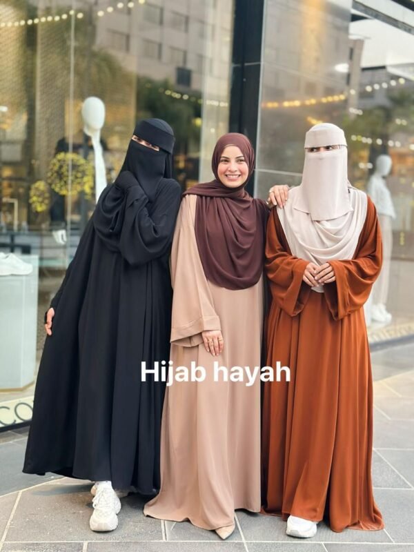 عباءه بيزك خليجي