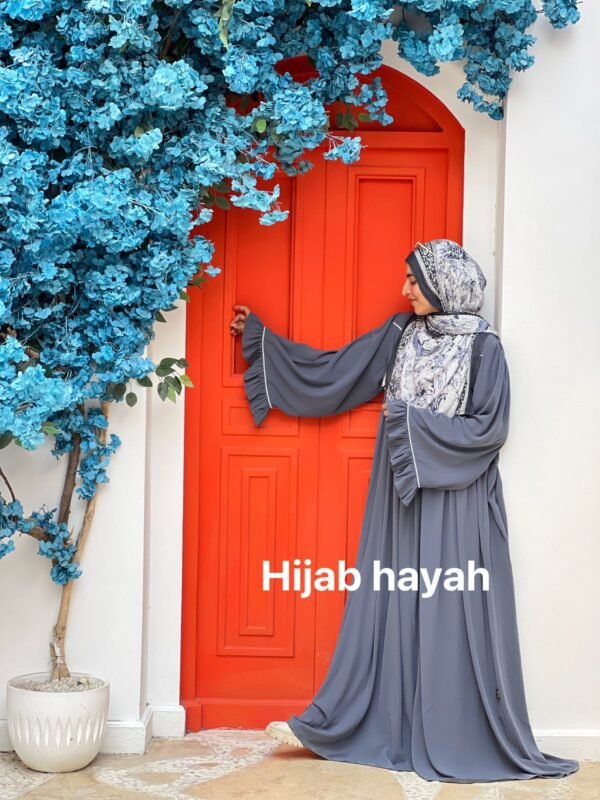 ⁦عباءة جميلة⁩ - الصورة ⁦7⁩