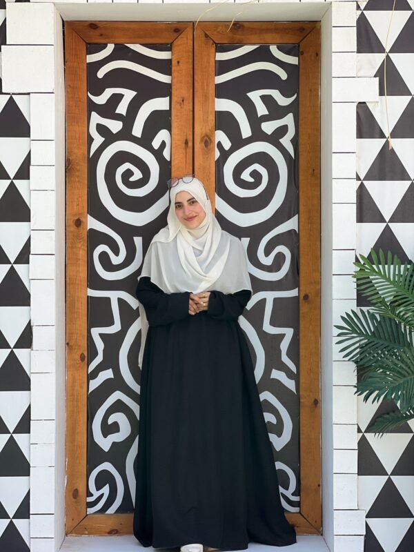 ⁦عباءة حور⁩ - الصورة ⁦6⁩
