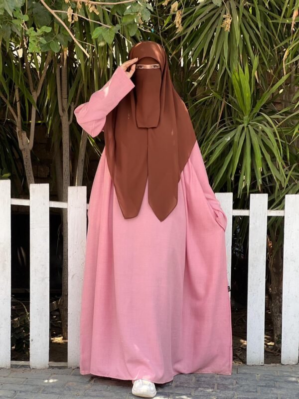 ⁦عباءة حور⁩ - الصورة ⁦2⁩